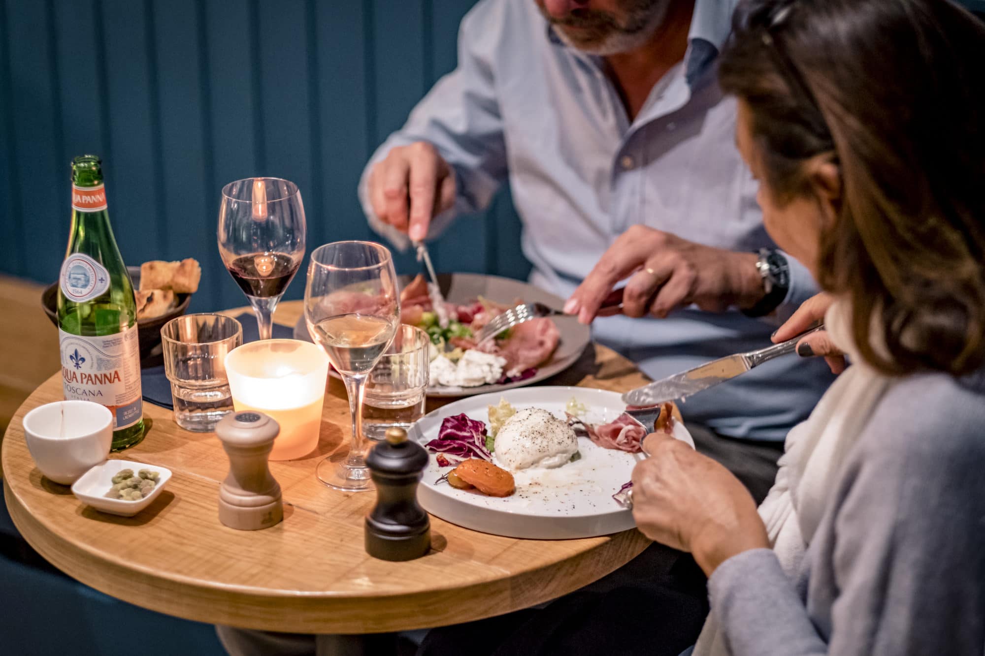 Burrata et prosciutto à la bougie, un dîner à deux